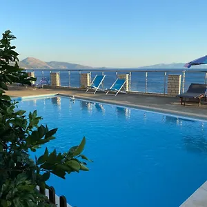 https://ionian-bay.albaniahotels.org