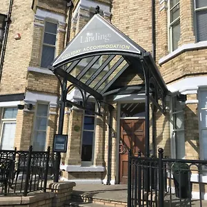 https://apartment-8-the-landings.yorkshirehotels.net