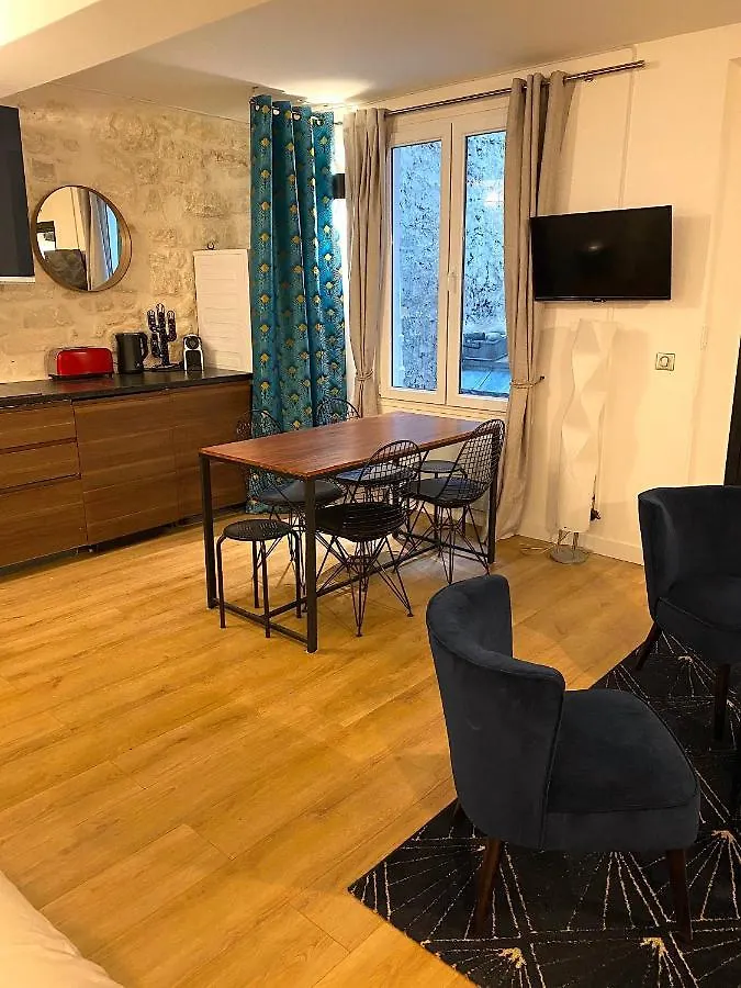 My Trip In Paris - Martin Apartment