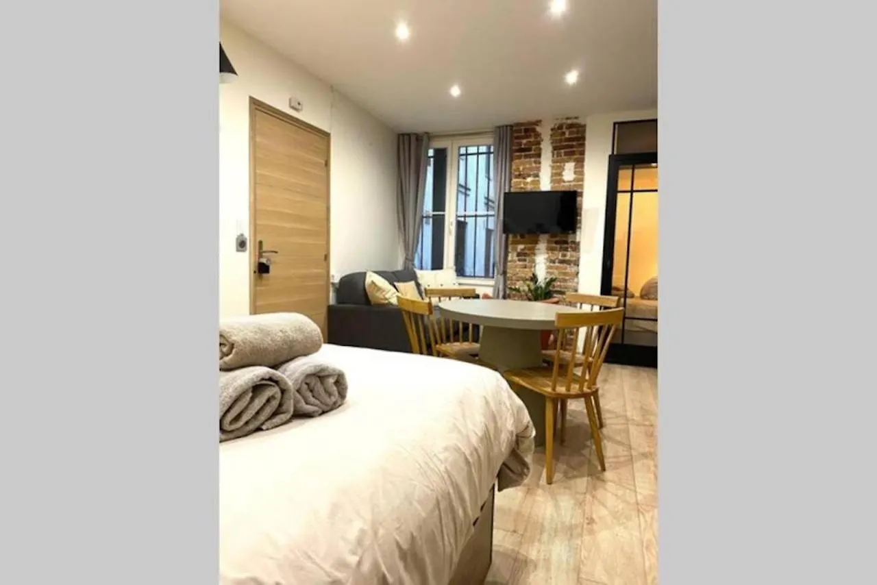 My Trip In Paris - Martin Apartment